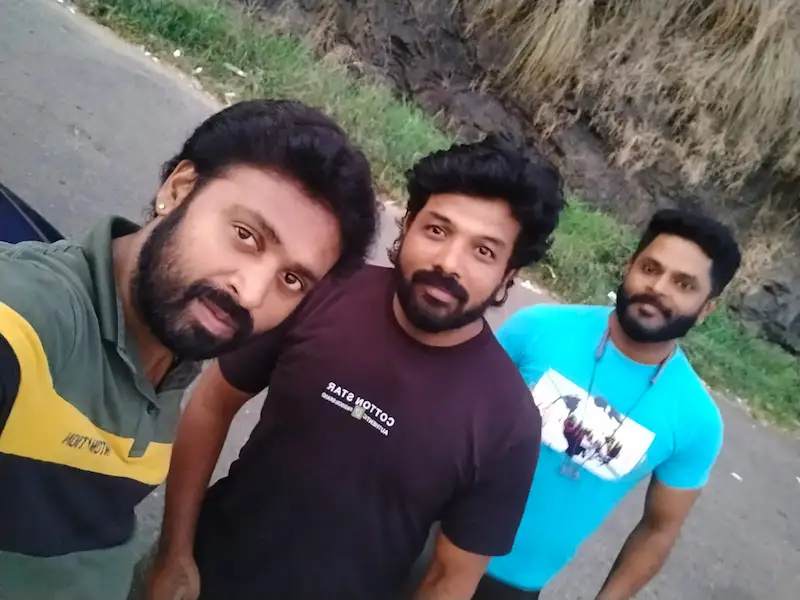 Inaindha Kaigal group trip memories
